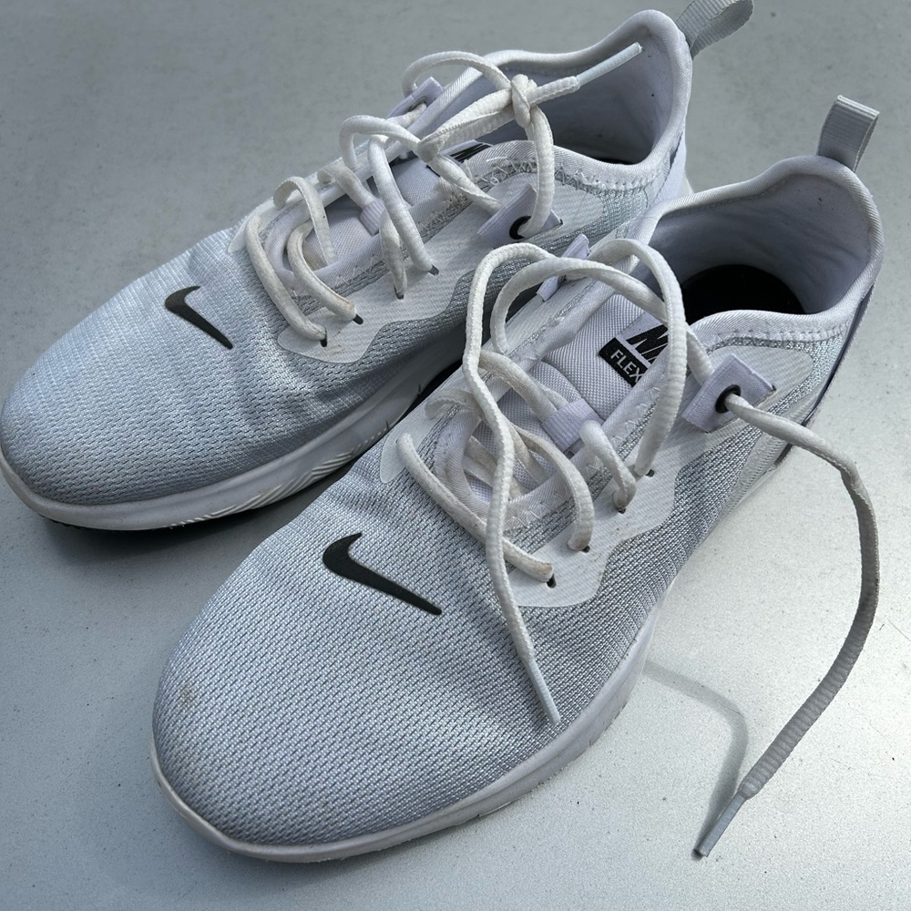 Womens Nike Flex